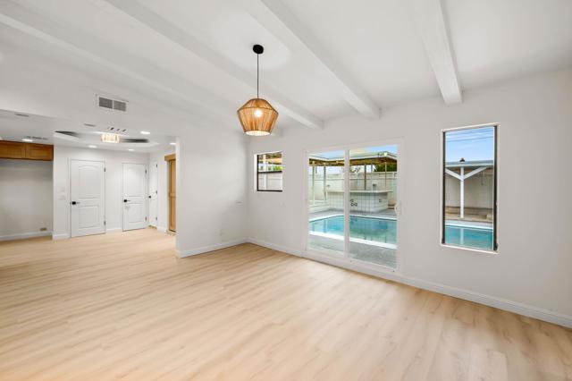 43419 Deglet Noor Street, Indio CA: https://media.crmls.org/mediaz/93fe9e34-3fc4-4e31-a7b8-a88216b76888.jpg