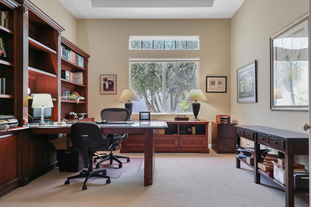 50405 Verano Drive, La Quinta CA: https://media.crmls.org/mediaz/93fef4a1-a402-4062-bc2c-4f734739a025.jpg
