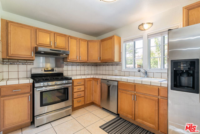 10748 Westminster Avenue, Los Angeles CA: https://media.crmls.org/mediaz/93ff0421-0ae0-446e-8b09-a2893bb06b97.jpg