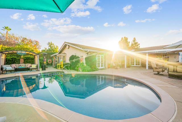 Detail Gallery Image 11 of 64 For 11921 1/2 Fuerte Dr, El Cajon,  CA 92020 - 4 Beds | 3 Baths