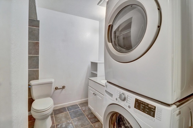 Image 8 of 24 For 1971 Bonifacio St 3