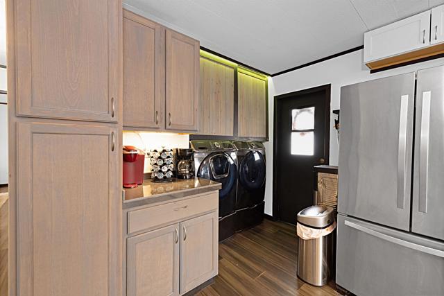 9100 Single Oak Dr, Lakeside CA: https://media.crmls.org/mediaz/9401c834-c709-44a3-a005-dea150b528d9.jpg