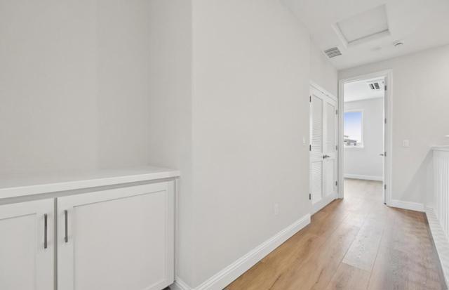 2449 Willow Way, San Mateo CA: https://media.crmls.org/mediaz/94047c69-6501-4ddd-9447-2f3af0113c8f.jpg