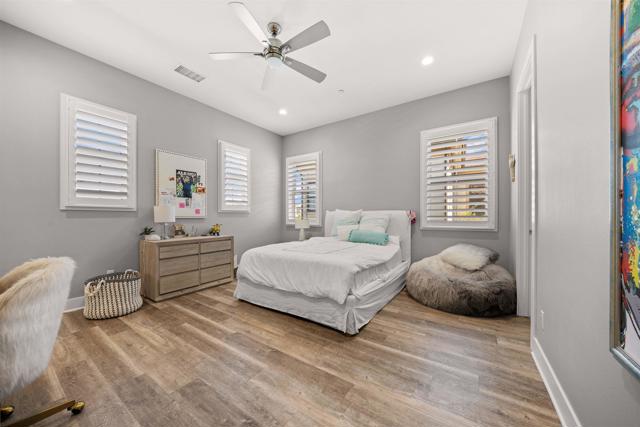 6183 Summit Crest Circle, San Diego CA: https://media.crmls.org/mediaz/94052a43-c9f8-4aaf-acd1-367d75eb0214.jpg