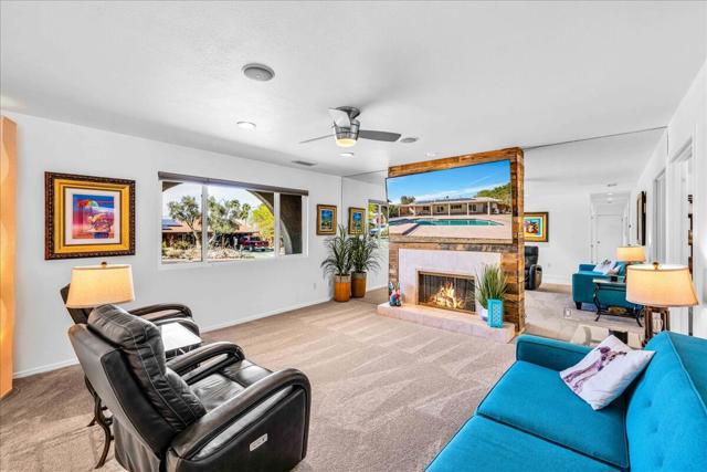 68035 Valley Vista Drive, Cathedral City CA: https://media.crmls.org/mediaz/9405be78-df3d-434c-9f75-b6fc0cc0dc91.jpg