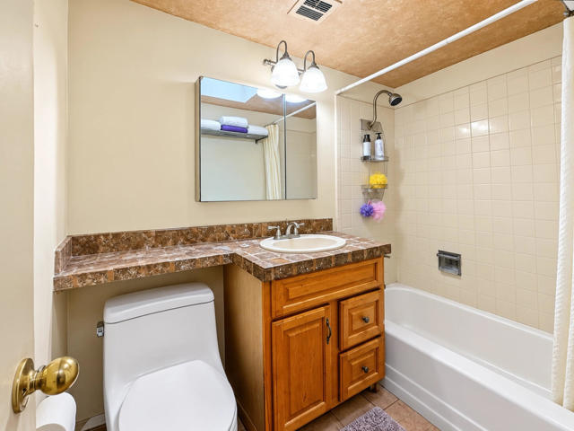 345 E Glen Circle S, Palm Springs, CA 92262