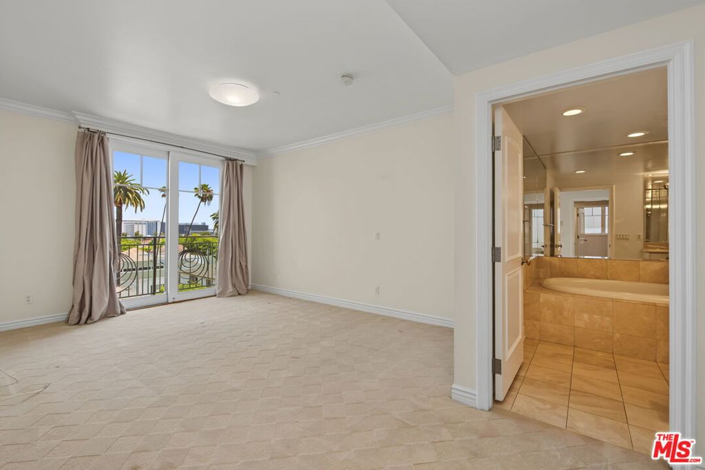 MLS #26855615 image #24