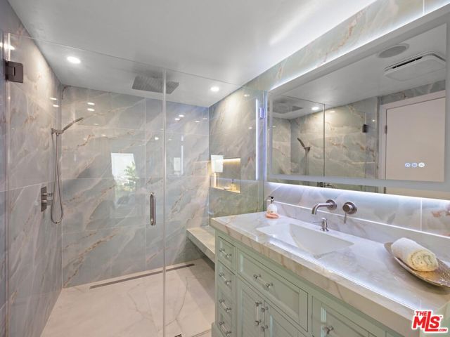 3 Bed Home for Sale in Los Angeles, California