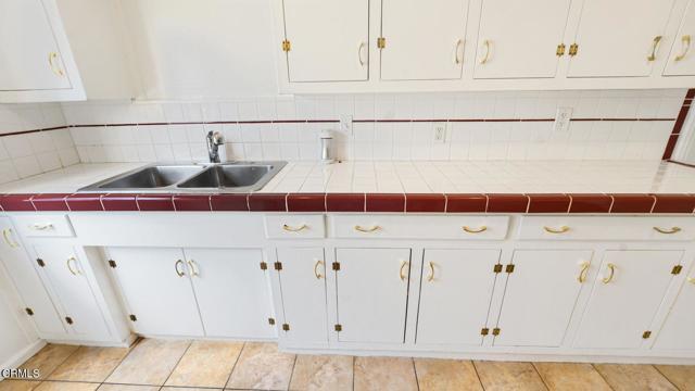 Detail Gallery Image 5 of 23 For 544 Salem St #FRONT H,  Glendale,  CA 91203 - 2 Beds | 2 Baths