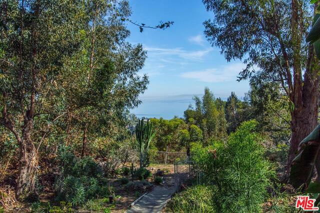 Drew Fenton | 812 ALONDRA Drive Pacific Palisades CA | MLS: 6802433