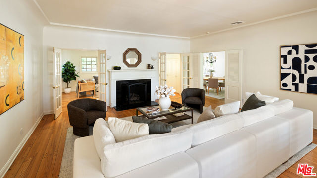 12166 Laurel Terrace Drive photo 3