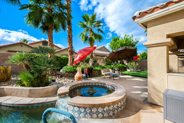 45595 Banff Springs Street, Indio CA: https://media.crmls.org/mediaz/940c2f64-5a2d-4ebe-80c7-7d09bfe20812.jpg