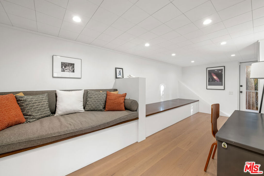 13547 Contour DriveSherman Oaks img 21