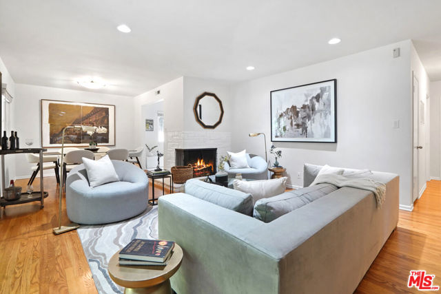 12409 Killion Street photo 6