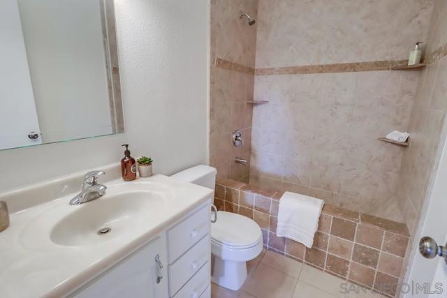 10262 Michala, Santee CA: https://media.crmls.org/mediaz/940d4b89-8548-44b9-8883-01911e2c0267.jpg