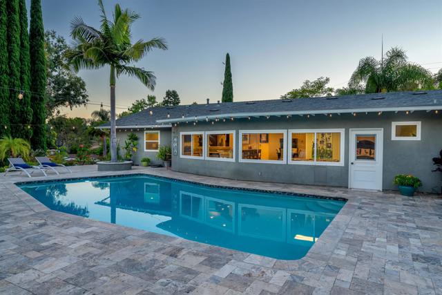 Detail Gallery Image 25 of 33 For 4711 Lorena Pl, El Cajon,  CA 92020 - 4 Beds | 3 Baths