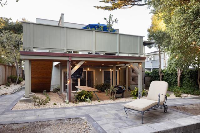 735 Bayview Avenue, Pacific Grove CA: https://media.crmls.org/mediaz/940e5b4a-b5c3-4521-a303-2d064bc30e89.jpg