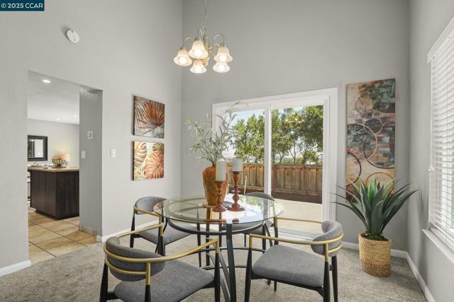 2132 Rock Pass Pl, Martinez CA: https://media.crmls.org/mediaz/940eb40e-f73c-4271-8c64-031e90693dc3.jpg