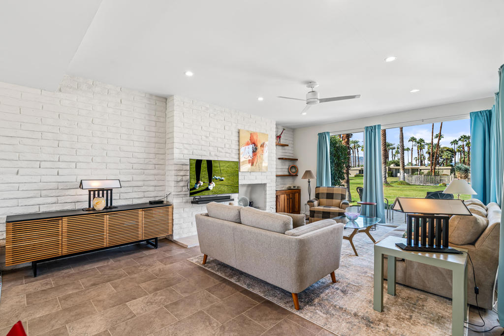 MLS #219138254DA image #8