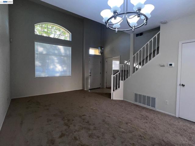 1420 Teakwood Way, Tracy CA: https://media.crmls.org/mediaz/940fba40-5afe-4257-954c-7152082d7c30.jpg