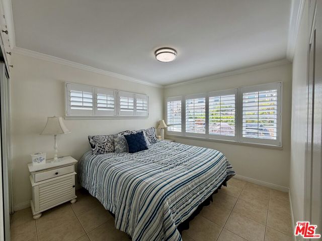 71 19th Street, Hermosa Beach, California 90254, 0 ,Residential Income,For Sale,19th,0,26853499