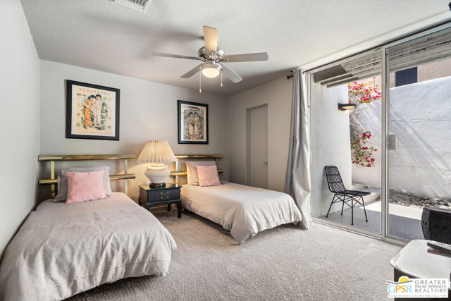770 N Girasol Court, Palm Springs CA: https://media.crmls.org/mediaz/9410eed0-b3c7-400b-a6b4-1f5a91926525.jpg