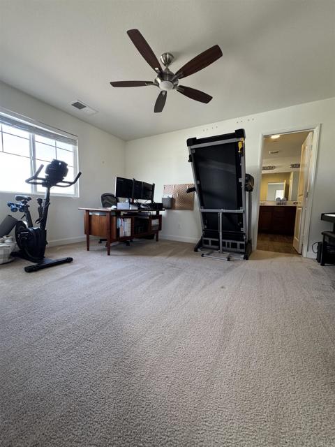 1614 Sanderling Avenue, Chula Vista CA: https://media.crmls.org/mediaz/9411062e-c1b3-4fb8-a0c2-e7b0bbb07cef.jpg