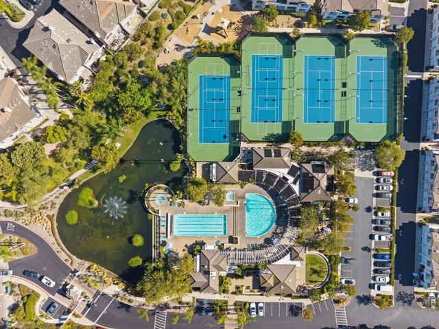 18622 Caminito Cantilena, San Diego CA: https://media.crmls.org/mediaz/9412e0d2-b08b-457a-8eb6-f48e9636bdd8.jpg