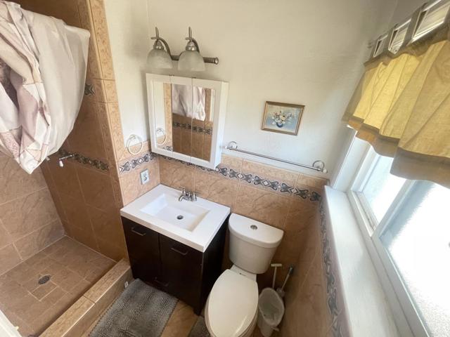 1701 S Capitol Avenue, San Jose CA: https://media.crmls.org/mediaz/94136854-cb95-40b8-a8e2-ae9214dca8f9.jpg