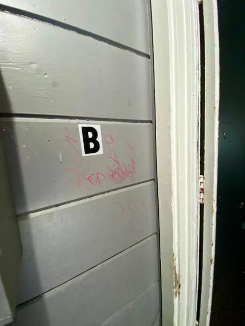 1507 E 15th Street, Oakland CA: https://media.crmls.org/mediaz/9413cb1c-439b-45ad-af29-fc08f009bd93.jpg