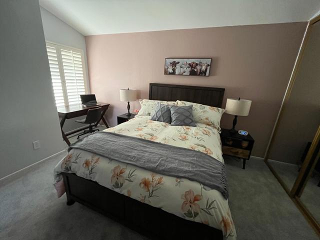 43954 Via Granada, Palm Desert CA: https://media.crmls.org/mediaz/9413dfde-27cf-44c1-908f-1fc0cccc42a5.jpg