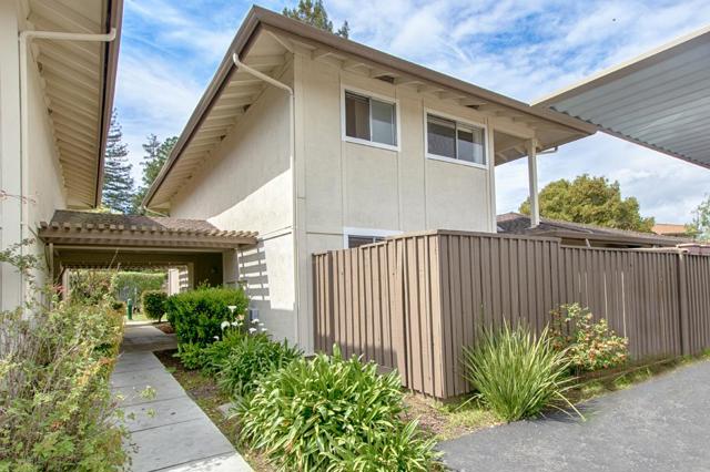106 Palo Verde Terrace, Santa Cruz CA: https://media.crmls.org/mediaz/94143d36-dc95-4e3c-9848-3f335a76abc6.jpg