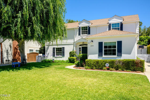 Detail Gallery Image 3 of 45 For 2175 Las Lunas St, Pasadena,  CA  - 3 Beds | 2 Baths