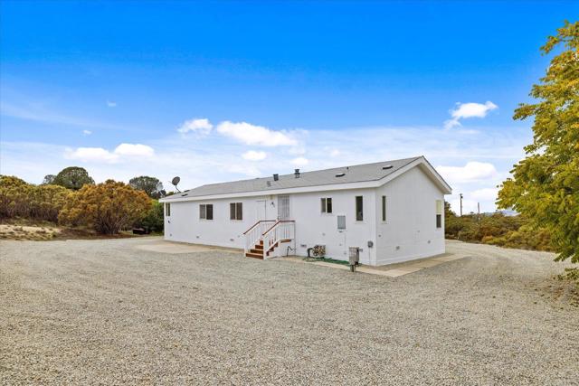 Detail Gallery Image 2 of 41 For 59940 Reynolds Way, Anza,  CA 92539 - 3 Beds | 2 Baths