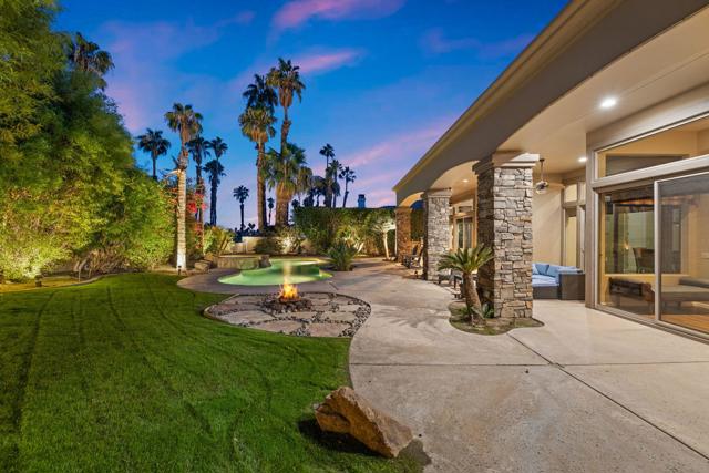 352 Crest Lake Drive, Palm Desert CA: https://media.crmls.org/mediaz/9416bd00-30ac-4611-9dc9-85c5373e0b04.jpg