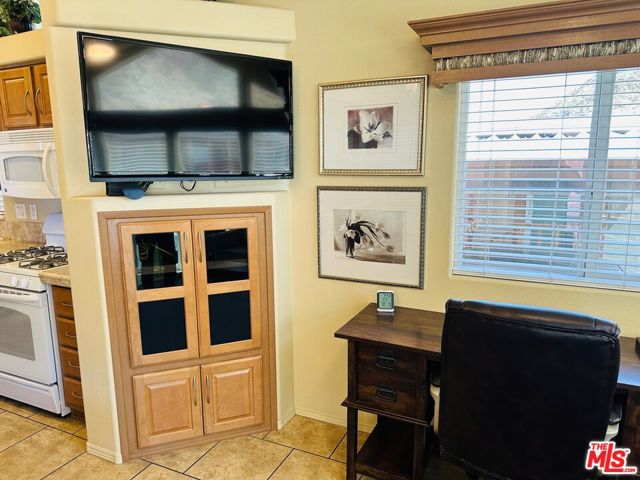 Image 8 of 25 For 69333 Palm Canyon Drive 66