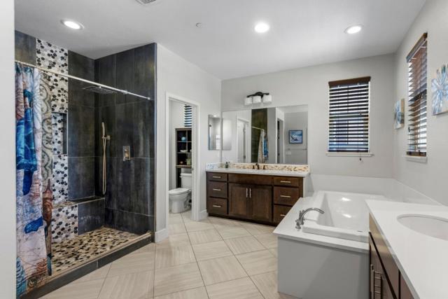 9850 Bobcat Court, Gilroy CA: https://media.crmls.org/mediaz/941a156b-e02d-4eca-90b1-71b16905fb02.jpg