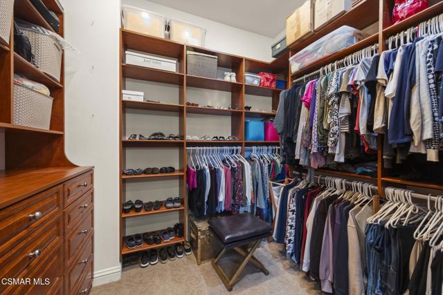 4988 Read Road, Moorpark CA: https://media.crmls.org/mediaz/941a8940-fd7b-42f9-8580-e4f262fe7245.jpg