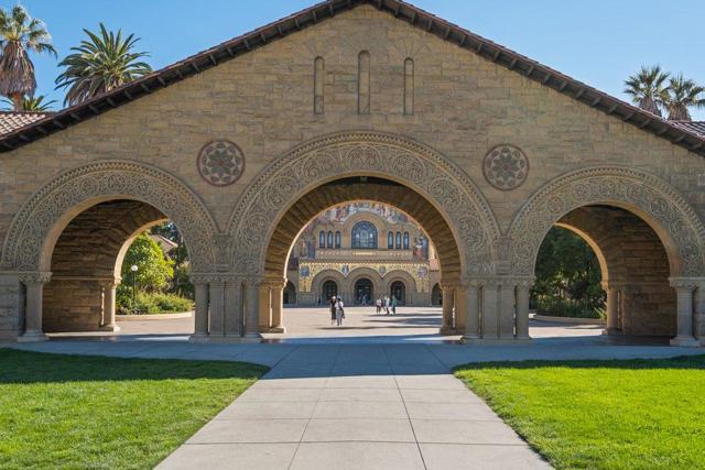 628 Colorado Avenue, Palo Alto CA: https://media.crmls.org/mediaz/941b762b-1686-49aa-8ea9-c2e7b743acb4.jpg