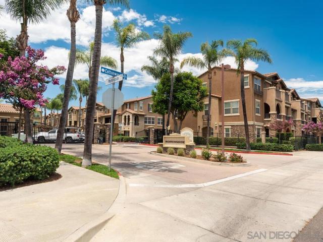 10214 Daybreak Ln, Santee, California 92071, 4 Bedrooms Bedrooms, ,4 BathroomsBathrooms,Townhouse,For Sale,Daybreak Ln,250033364SD