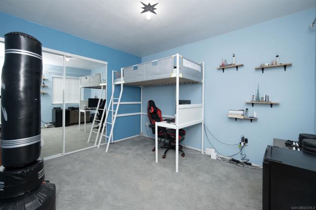1873 Guilder Gln, Escondido CA: https://media.crmls.org/mediaz/941c0f7e-44de-46b4-8626-457fc1b9a9ca.jpg