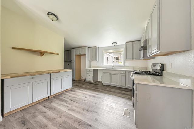 Detail Gallery Image 17 of 61 For 17521 Eel River Rd, Potter Valley,  CA 95469 - 3 Beds | 2 Baths