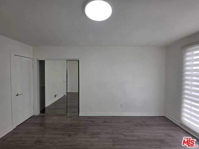 1635 S Beverly Glen Boulevard, Los Angeles CA: https://media.crmls.org/mediaz/941e63fc-73c7-438e-b047-bce5c3900eb0.jpg