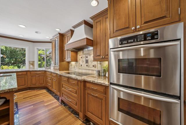 19521 Tweed Court, Saratoga CA: https://media.crmls.org/mediaz/941e8b63-a3b3-4343-b6d4-4179c3f5f857.jpg