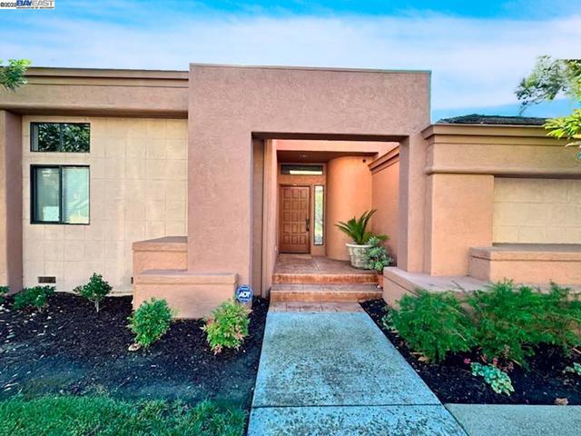 4009 W Lakeshore Drive, San Ramon CA: https://media.crmls.org/mediaz/9420f853-0c70-4e2c-82c2-31bff08e6537.jpg