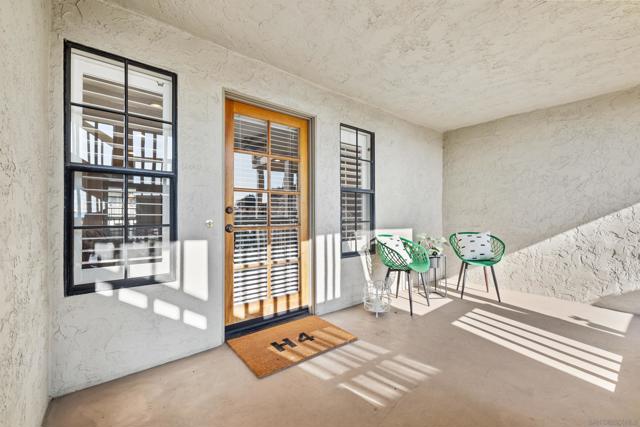 3961 Hortensia St, San Diego CA: https://media.crmls.org/mediaz/94220b45-0fe2-41ab-85b9-30e2633b2915.jpg