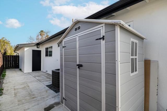 6924 Bollinger Road, San Jose CA: https://media.crmls.org/mediaz/9422a472-da42-43b5-8bb6-ab62a5118a0e.jpg