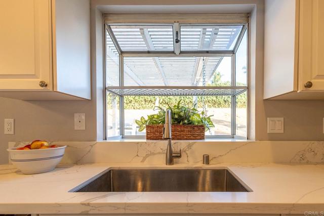Detail Gallery Image 7 of 38 For 823 Viking Ln, San Marcos,  CA 92069 - 3 Beds | 2 Baths