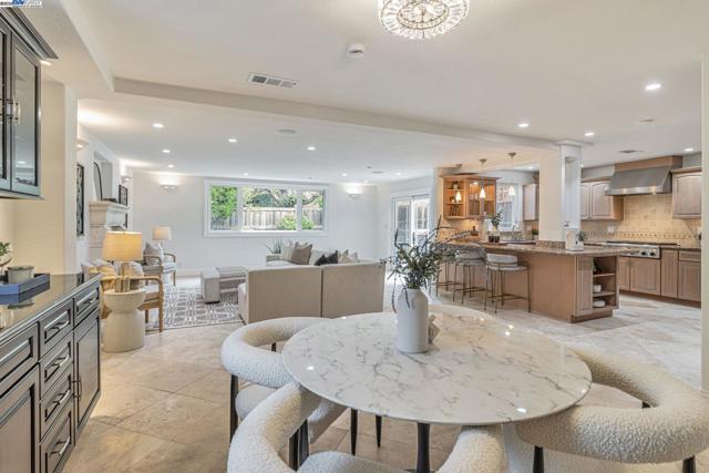 19052 Mount Lassen Drive, Castro Valley CA: https://media.crmls.org/mediaz/9425449e-e37e-42d1-b84a-78a7767b484e.jpg