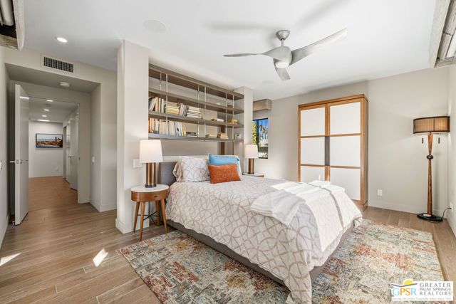 2420 Paseo Del Rey, Palm Springs CA: https://media.crmls.org/mediaz/9425e0cf-5906-4105-b774-0c6115441343.jpg